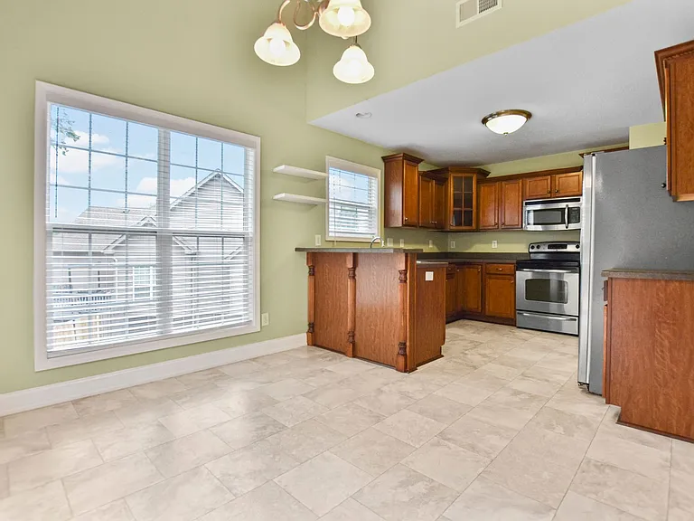 1125 Channelview Ct — Photo 9
