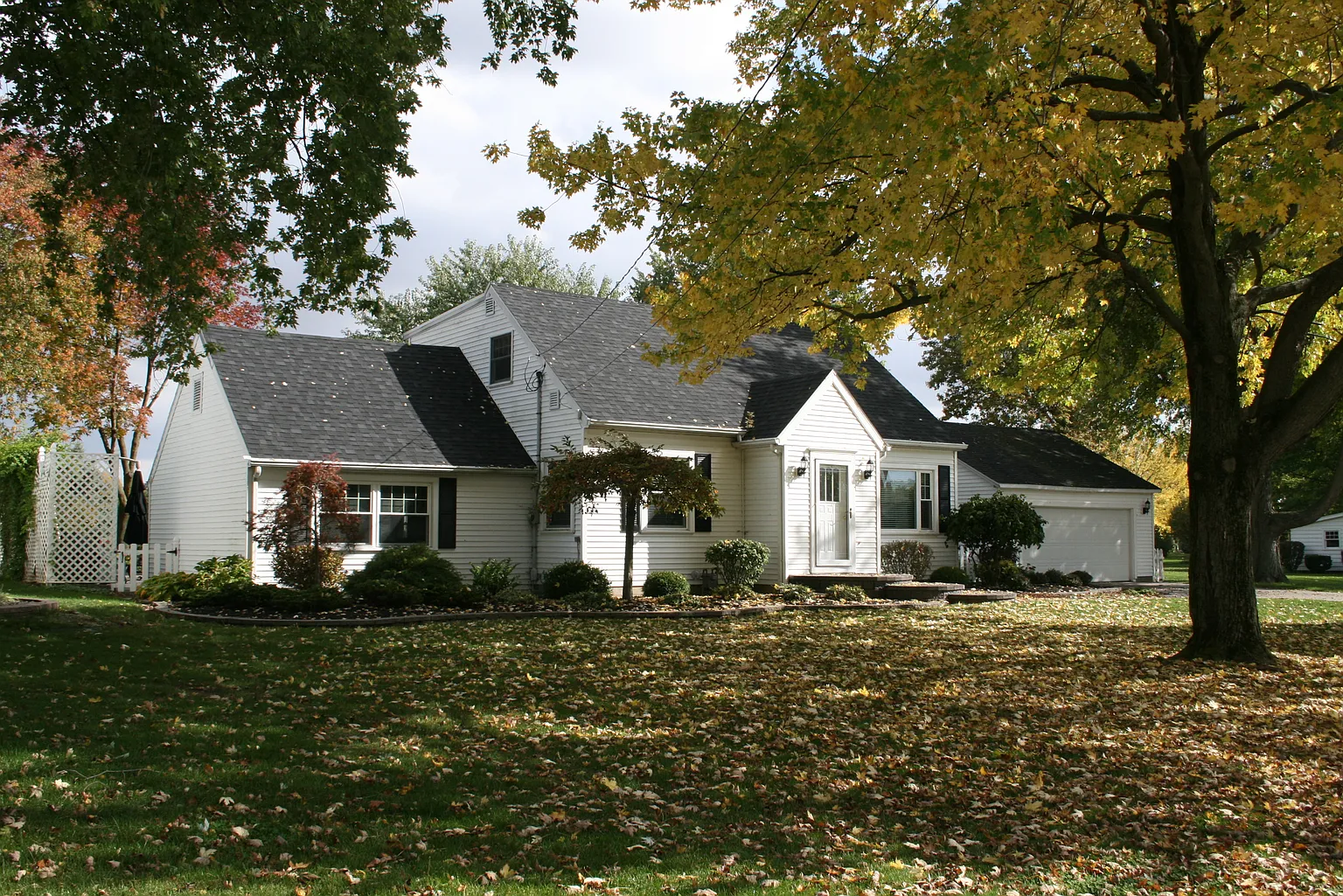 13873 Fruit Ridge Rd photo 1