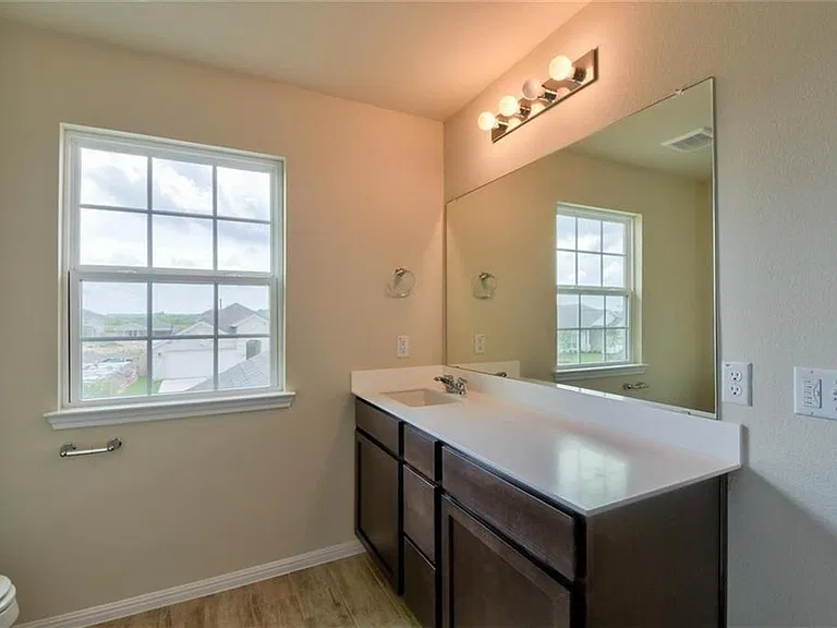 10324 Bankhead Dr — Photo 24