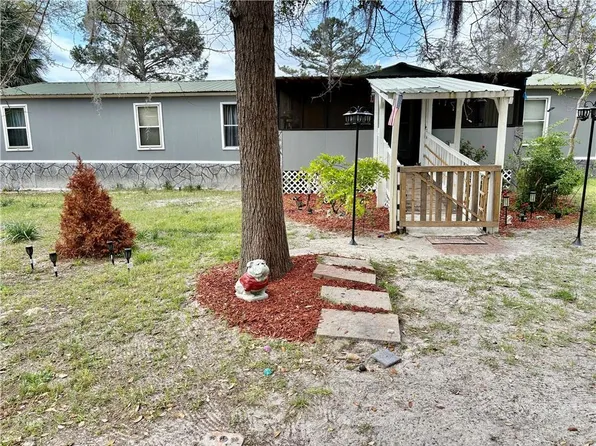 5641 Fleetwood Ln, Blackshear, GA 31516