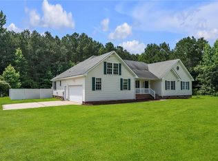 1124 Saint Brides Rd W, Chesapeake, VA 23322