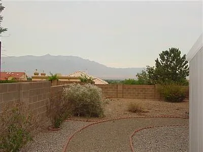 1716 Savannah Dr NE — Photo 10
