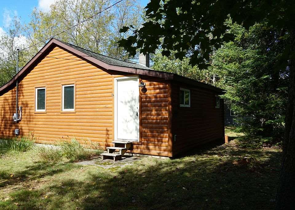1st image of 2055 Lila St