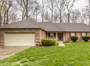 1590 Stoneybrook Grove Ln, Greenwood, IN