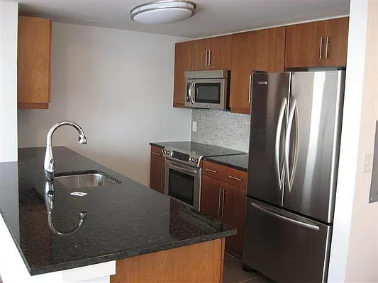 Sold by RE/MAX Villa Realtors  | media 5