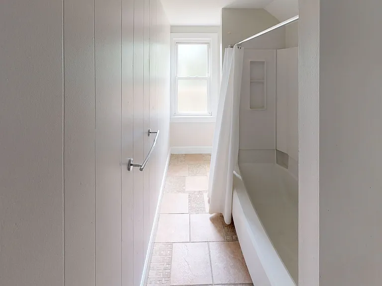 254 Orchard St #3 — Photo 6
