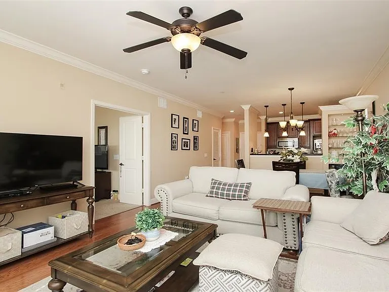 2203 Dorrington St #208 — Photo 2
