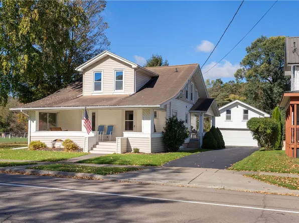 137 N Main St, Bolivar, NY 14715