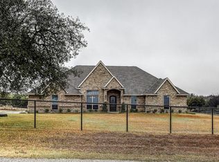 210 Hidden Creek Rd, Cresson, TX 76035