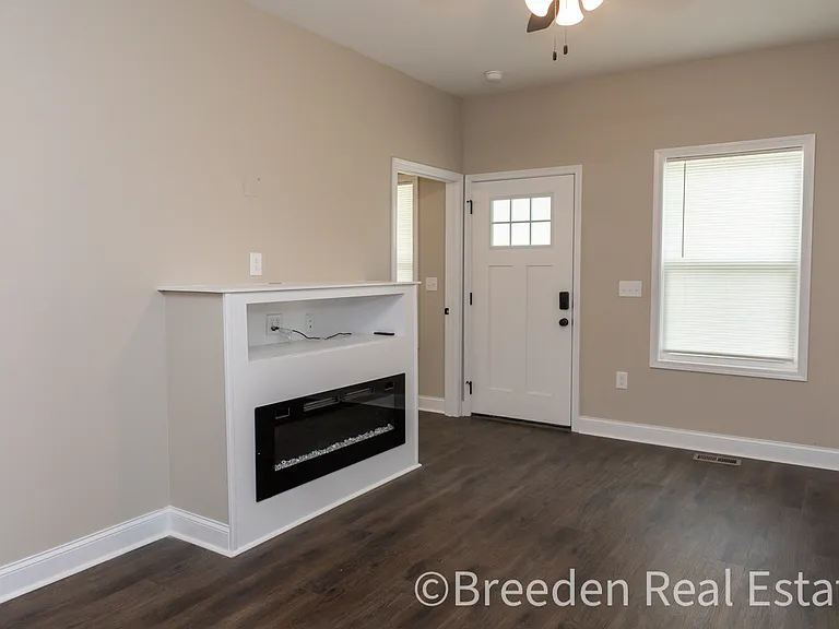 382 Harper Ave #382 — Photo 13