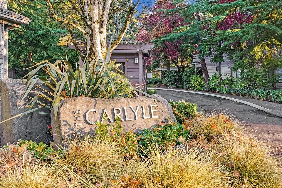 1 bed, 810 sqft, $2,595 — Photo 3