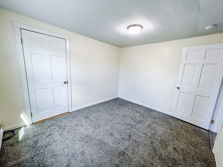 82 Willow St — Photo 11