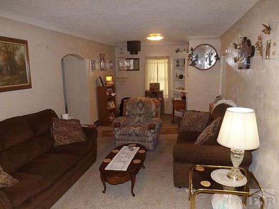 5th image of 123 Elm Ave