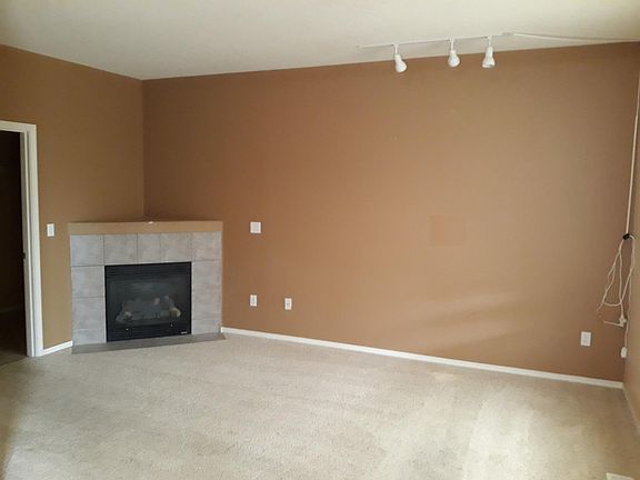 2nd image of 10023 NE 86th Ct