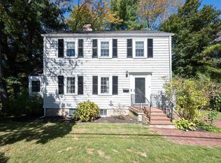 6 Cleveland Rd, Wellesley, MA 02481