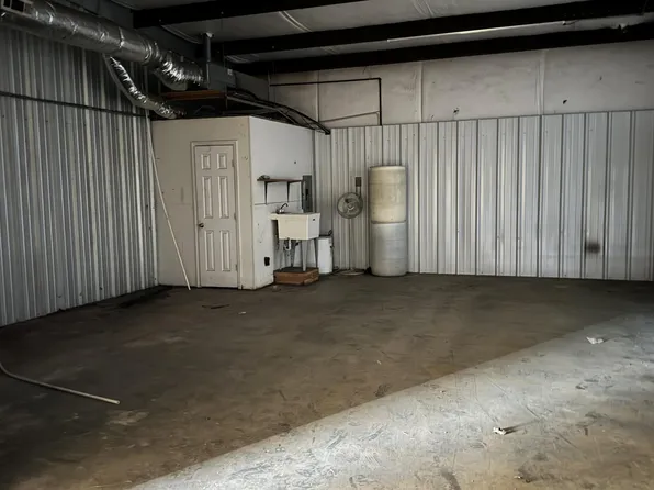 1304 Mainsail Dr #D, Columbia, TN 38401