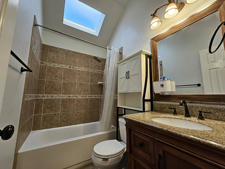 7621 Lancelot Rd — Photo 17