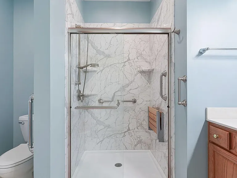 120 Sawgrass Hill Ct — Photo 17