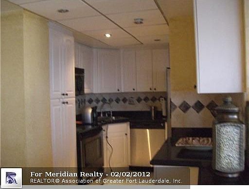 3rd image of 3800 Galt Ocean Dr APT 1505