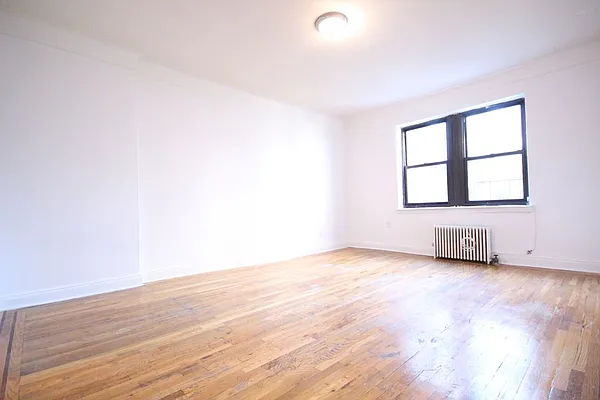 Rented by Dynamik Realty | media 23