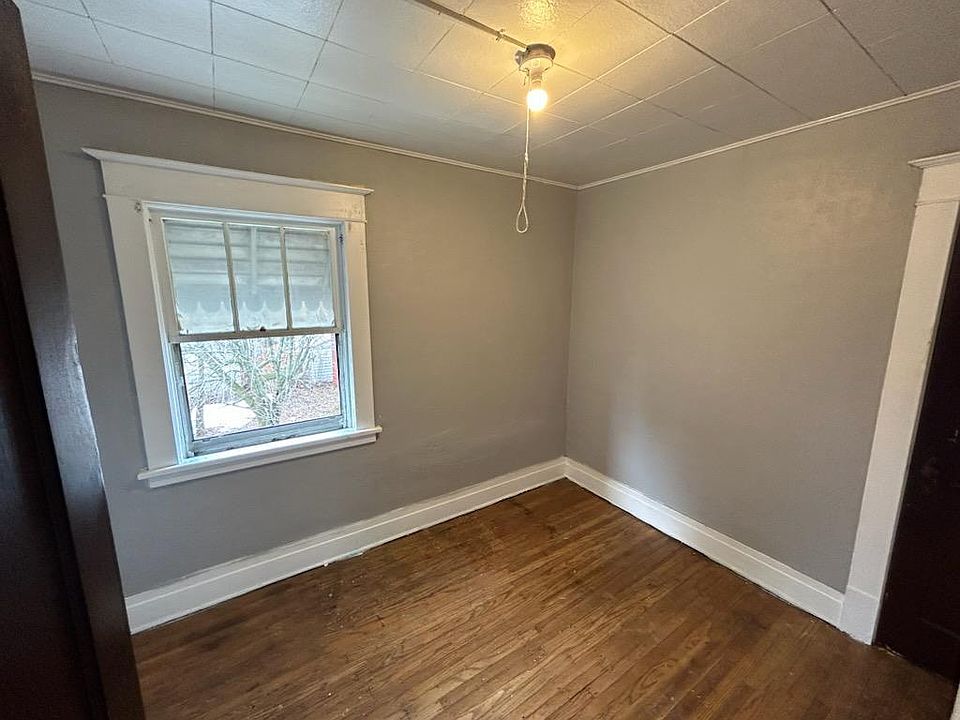 1st image of 460 Olympic Ave