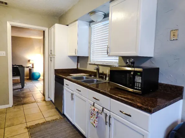 1102 Echo Ln, Austin, TX 78745