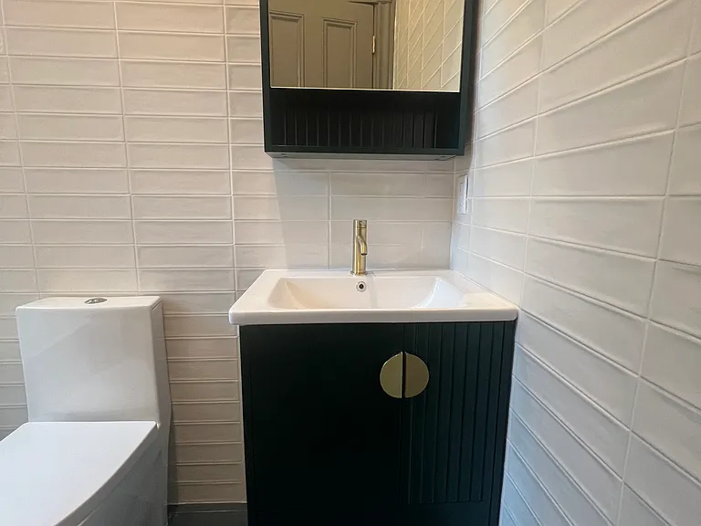 286 Grand St #302 — Photo 1