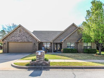 2101 Barrington Dr, Norman, OK, 73071