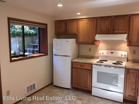 3rd image of 2507 NW 92nd St #B