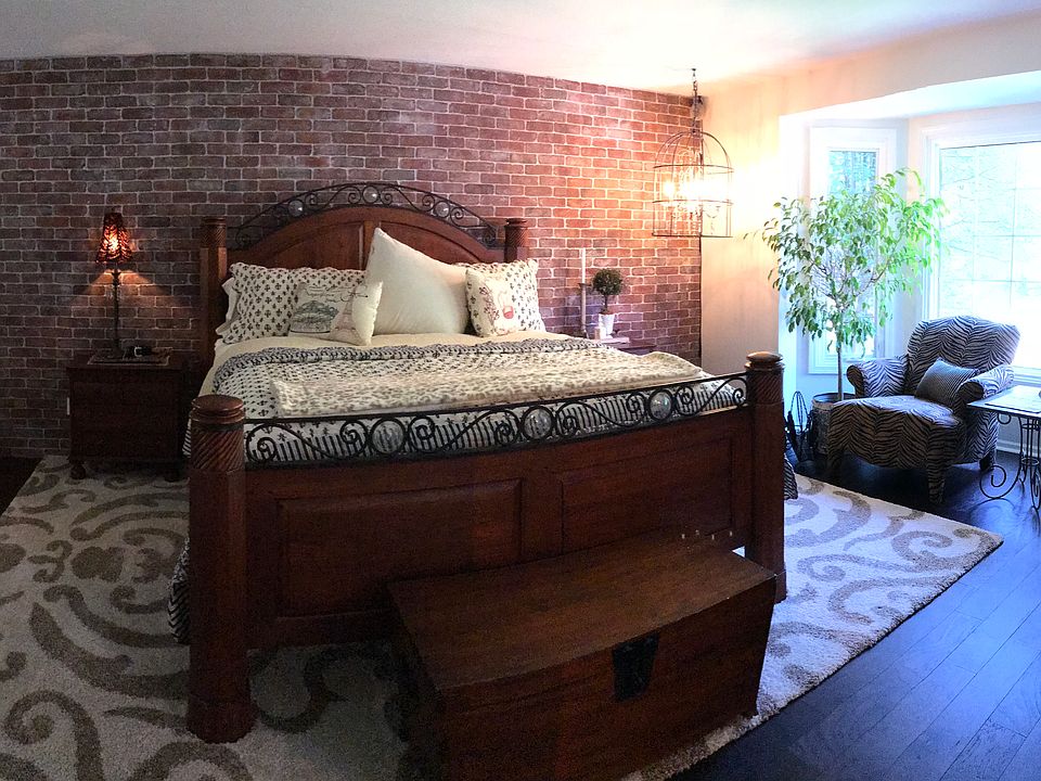 1st image of 53560 Sherwood Ln