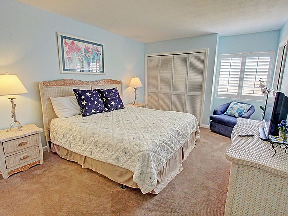5th image of 510 Gulf Shore Dr Unit 101