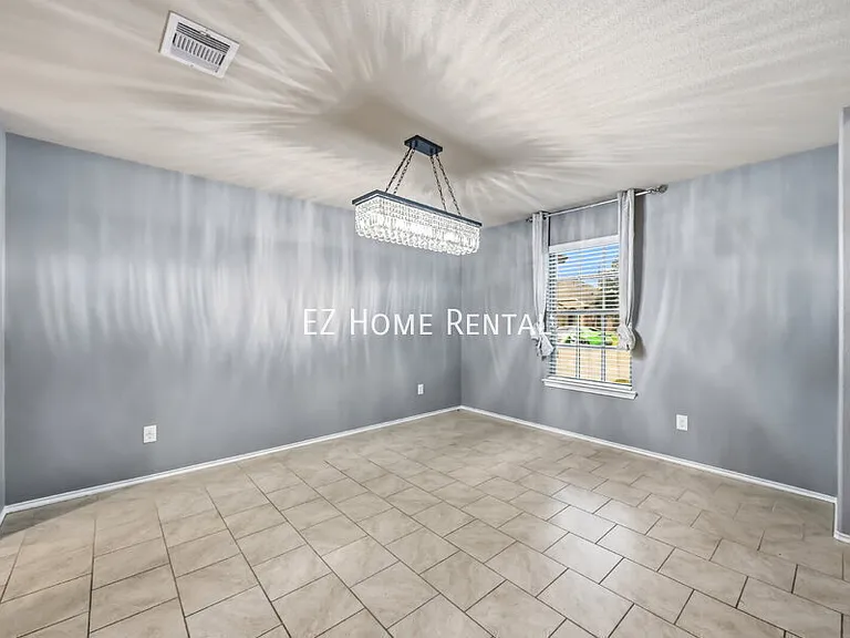 21615 Cavallo Ln — Photo 9