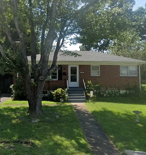 4520 Oakdale Dr Photo 1