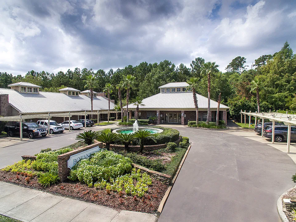 Botanica Apartments