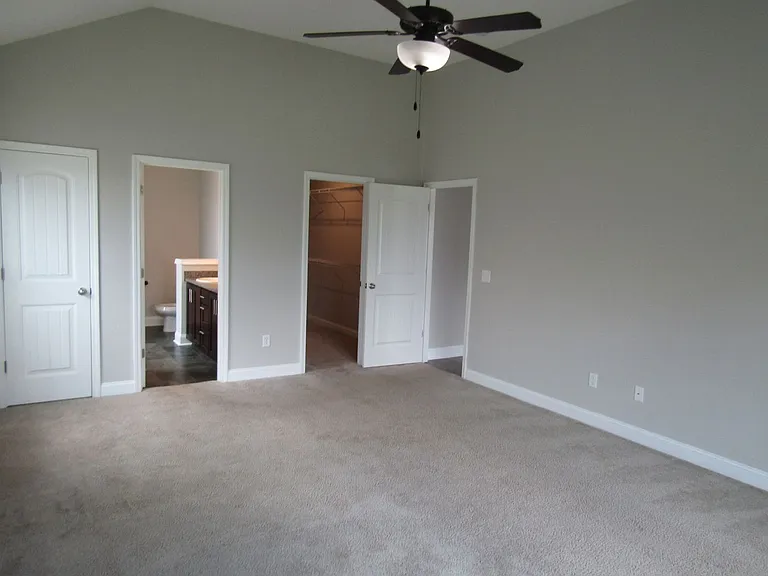 32 Wythe St — Photo 17