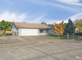 2609 Greenway Ave, Longview, WA 98632