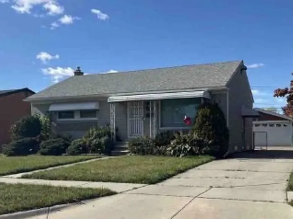 24585 Johnston Ave, Eastpointe, MI 48021