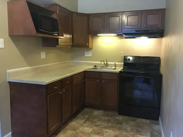 52A Shraders Ln, Irwin, PA 15642