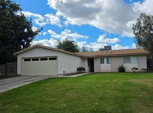 5913 Akers Rd, Bakersfield, CA 93313