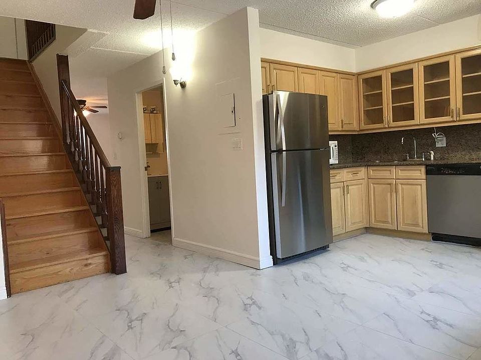 1st image of 3332 14th St #1