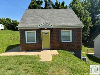 909 Bob Gregory St, Martinsville, VA, 24112