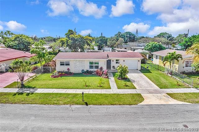 1st image of 9860 Nicaragua Dr