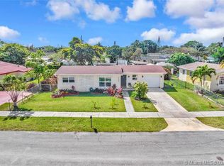 9860 Nicaragua Dr, Cutler Bay, FL 33189