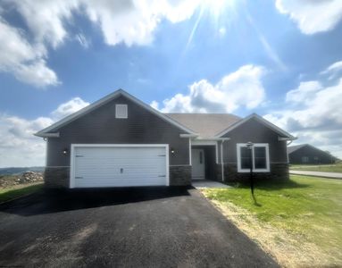 4 Hawk Station Dr, Fairmont, WV, 26554