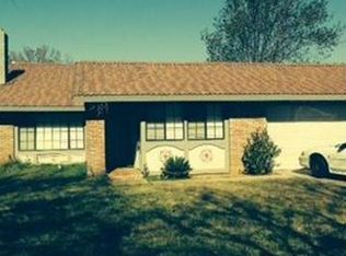 10601 Zodiac Dr, Riverside, CA 92503