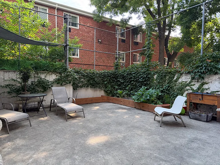 187 Wayne St #102C — Photo 5