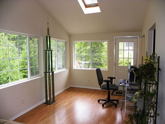 Sun room/Bonus room