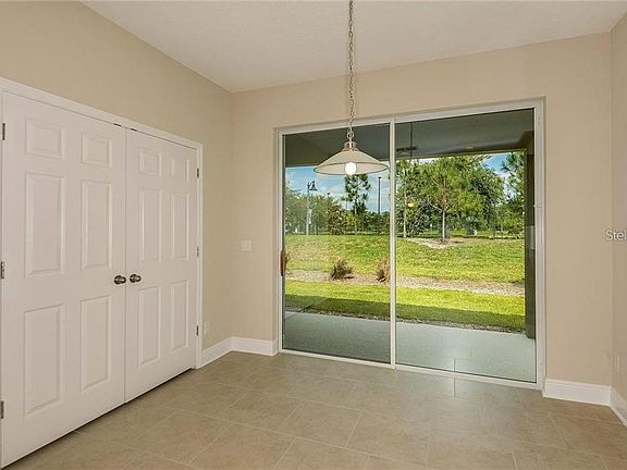 3rd image of 3472 Sagebrush St