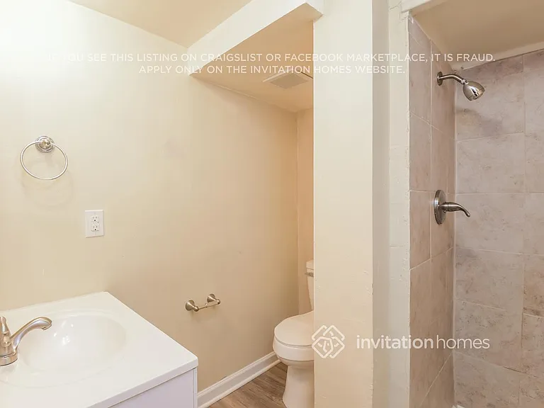 4633 Dearborn St — Photo 13