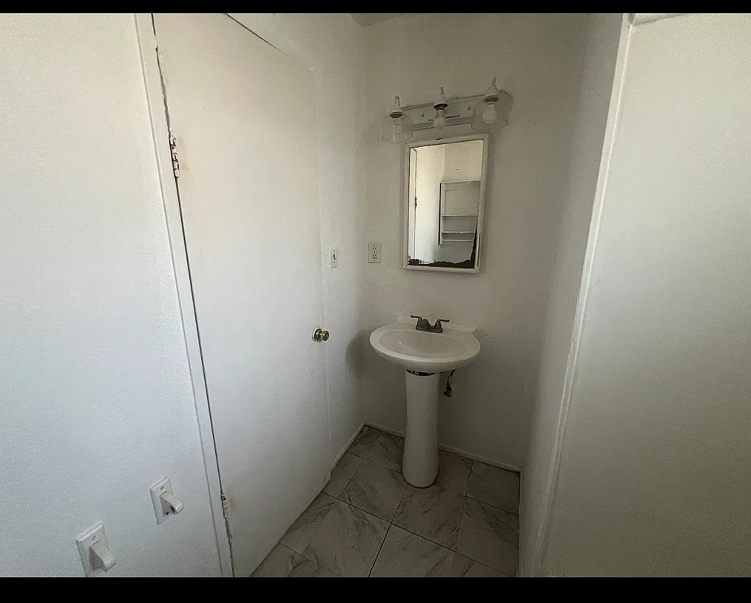 2 bed, 775 sqft, $1,150 — Photo 1